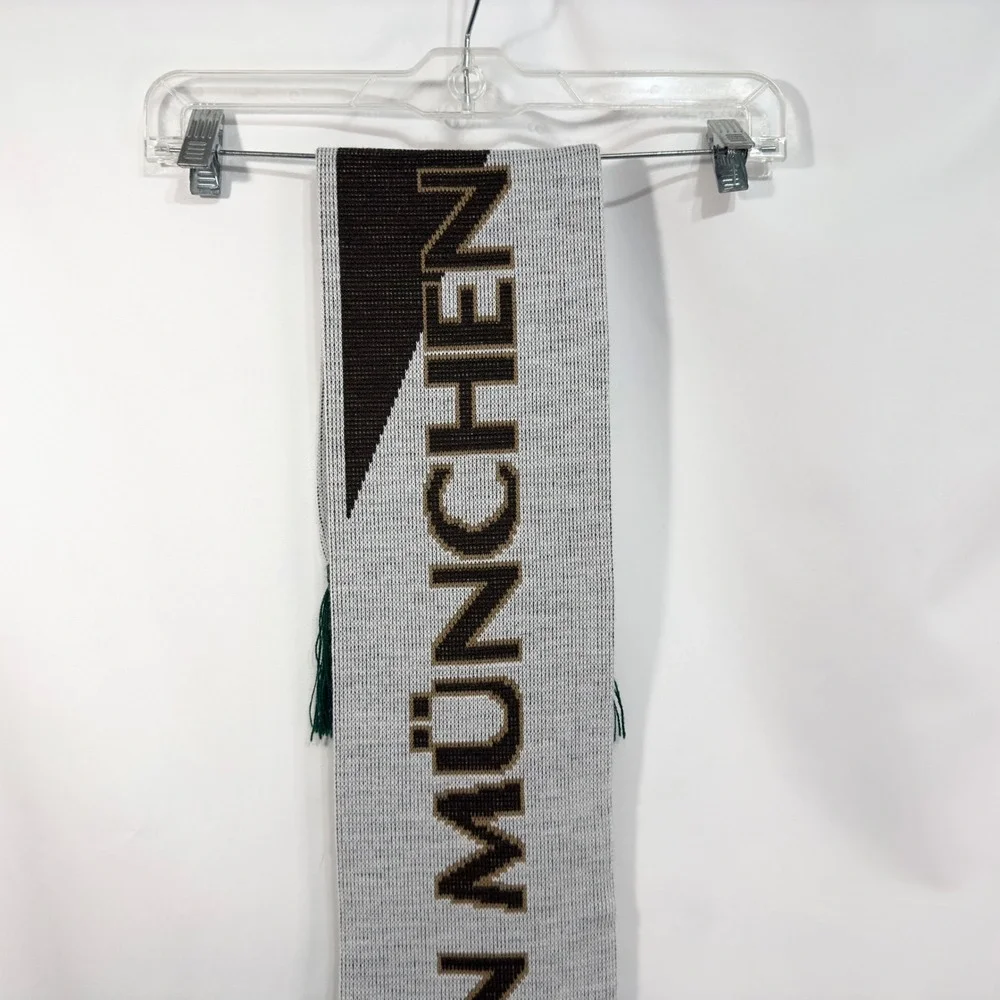 FC Bayern Munchen Adidas Scarf Soccer Football Fan Knit Germany Banner 805‎